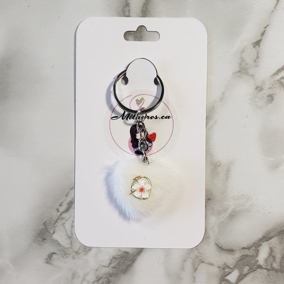 Mini Heart Keychain - Picture 3 of 6